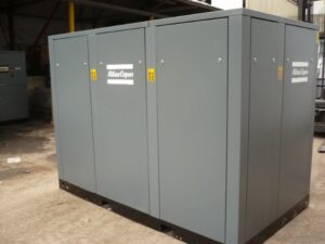 Compressore a vite usato Atlas Copco GA 110 kw – 7,5 bar